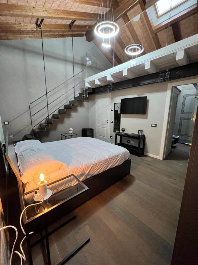 V&B Suites And Apartments Pavie Extérieur photo