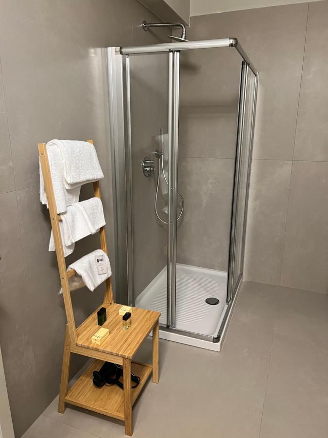 V&B Suites And Apartments Pavie Extérieur photo