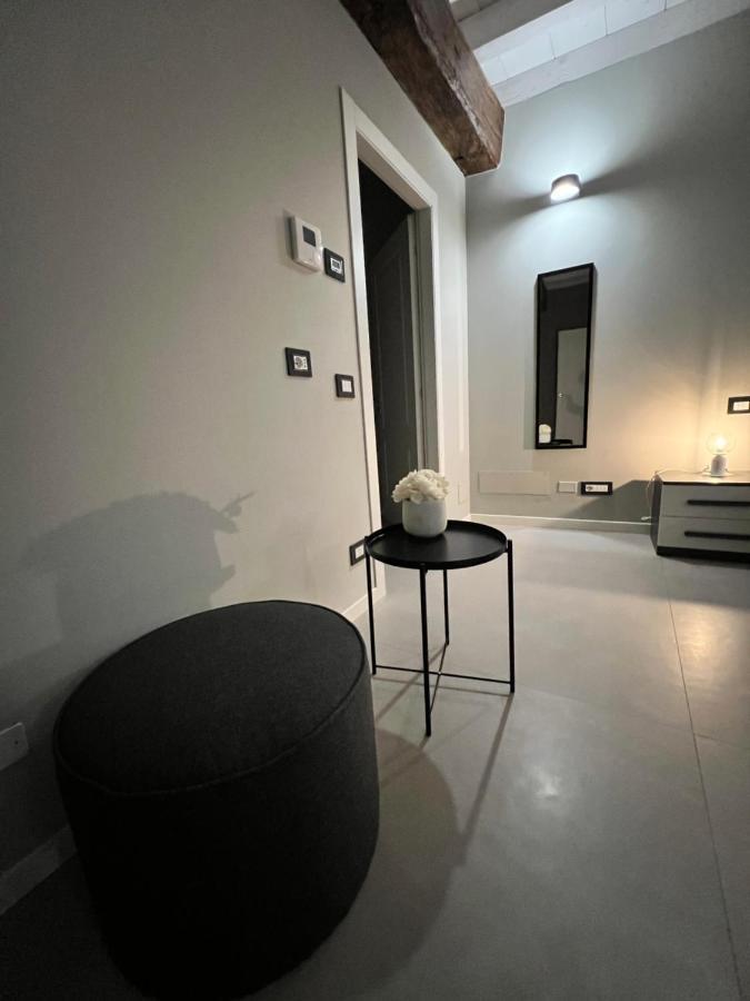 V&B Suites And Apartments Pavie Extérieur photo