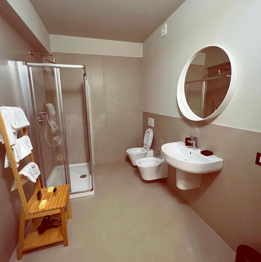 V&B Suites And Apartments Pavie Extérieur photo